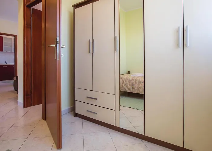 Apartment Two-bedroom In Porec