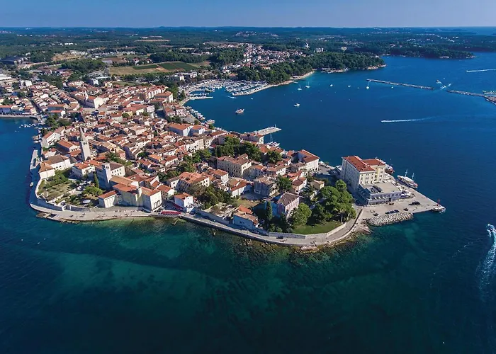 Apartment Two-bedroom In Porec Radmani