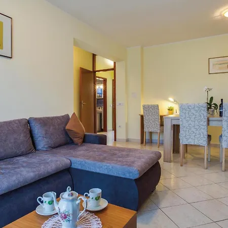 Two-bedroom In Appartement