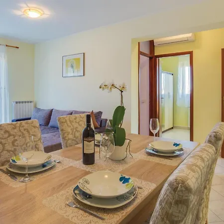 Two-bedroom In Appartement
